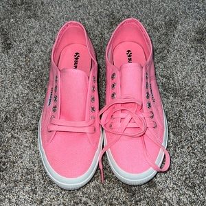 Superga brand new womens hot pink sneakers size 8 Barbie!